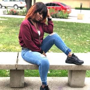 Meet your Posher, Sophia